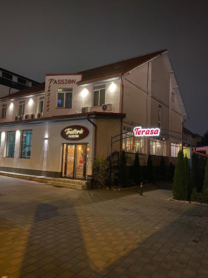 Pensiunea Passion Bucharest Exterior photo